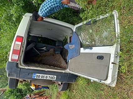 ଓଲଟିଲା ମନ୍ତ୍ରୀ ଜଗନ୍ନାଥ ସାର୍କାଙ୍କ ପାଇଲଟିଂ ଗାଡ଼ି, ୫ ଆହତ