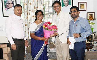 ଭୁବନେଶ୍ୱର ନବ ନିର୍ବାଚିତ ମେୟରଙ୍କୁ ଭେଟିଲେ ଆପୋଲୋ ହସ୍ପିଟାଲ ସିଇଓ